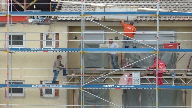 Raccolta e smaltimento dei rifiuti da interventi di recupero edilizio no all'aliquota Iva ridotta