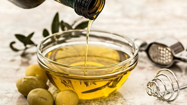 Vendita di olio d'oliva per produzione di cosmetici si applica l'Iva al 4 %