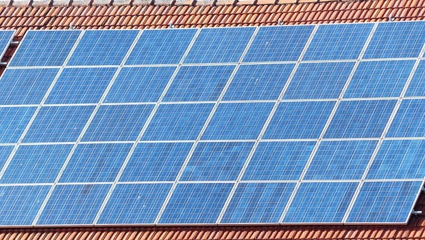 Incentivi per strutture ricettive: sì anche in caso di impianti fotovoltaici e di colonnine elettriche