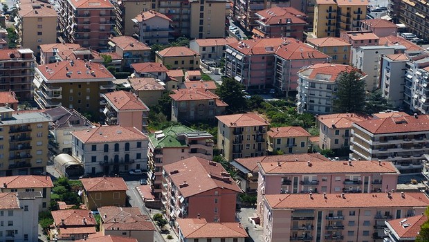 Rifacimento della piazza del Comune se manutenzione straordinaria generica, no all'aliquota Iva ridotta