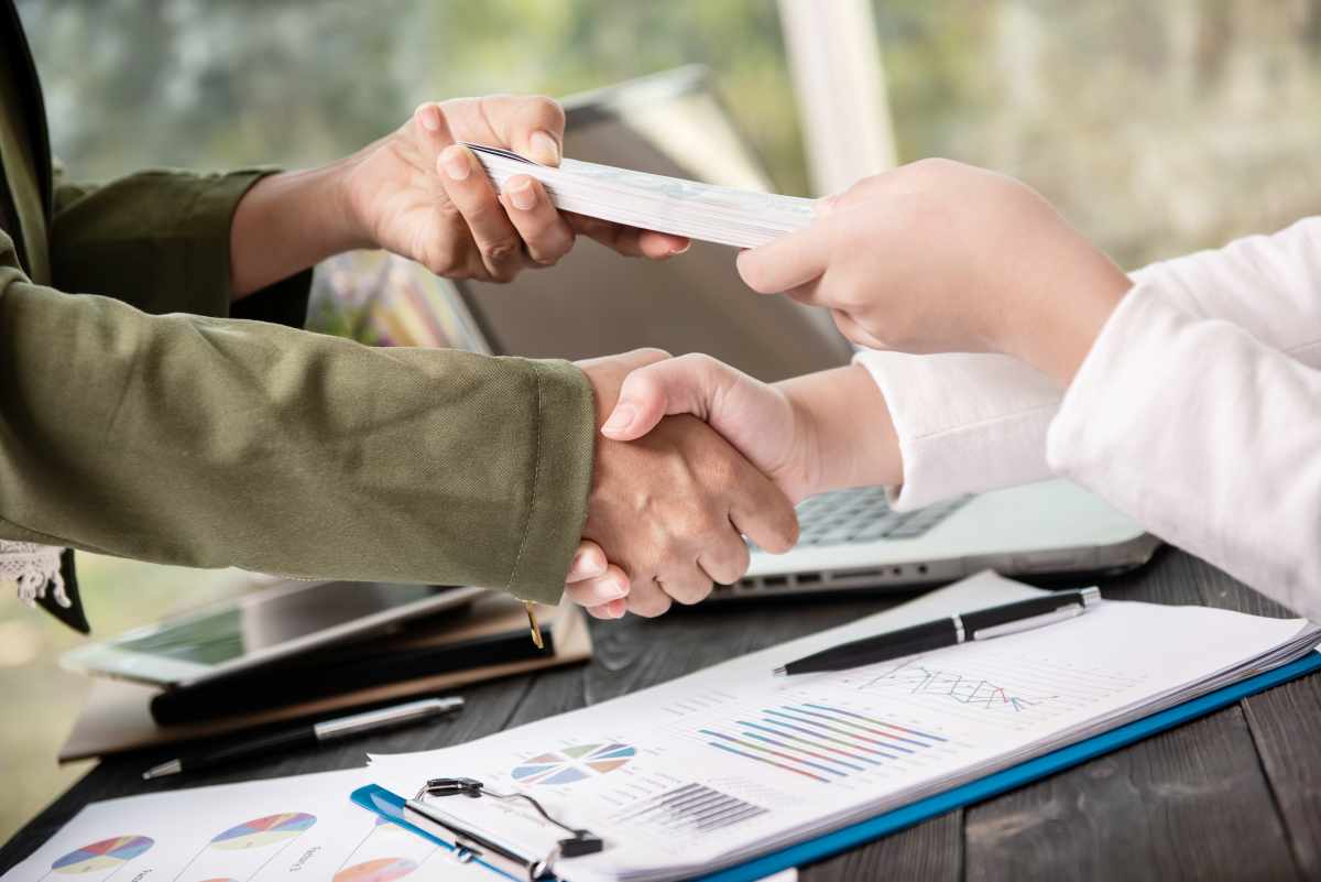 Come scegliere istituti affidabili per un prestito: consigli e criteri